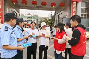 终于祭出我了！比赛最后2分18秒 席菲诺闪亮登场